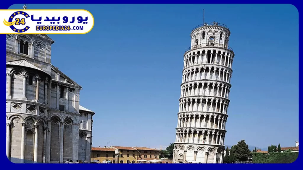 Best Tourist Cities in Italy 4 Leaning Tower of Pisa