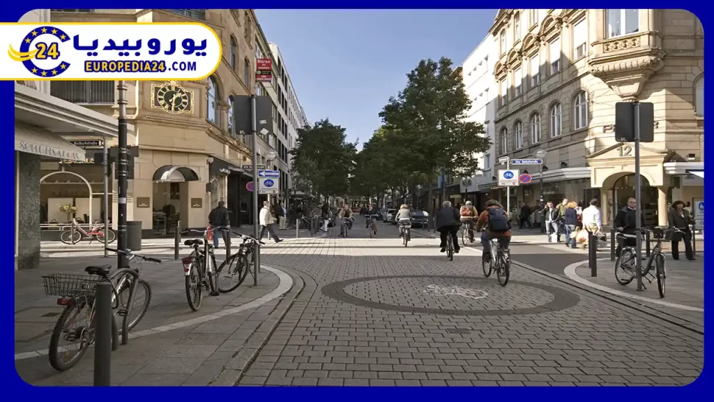 مميزات-الذهاب-إلى-شارع-العرب-في-فرانكفورت