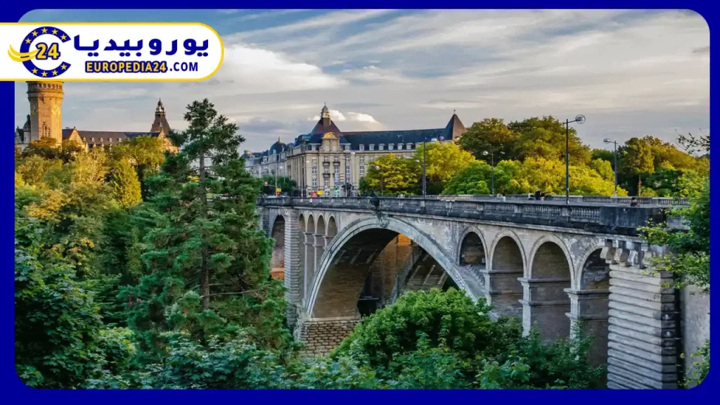 Luxembourg Schengen Visa Requirements 2 Papers required to obtain a Luxembourg Schengen visa