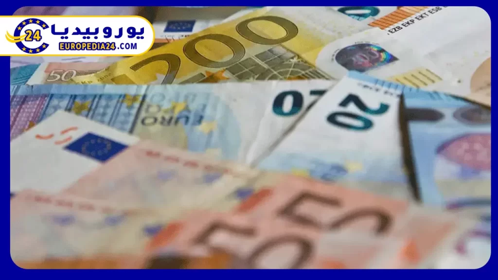 Average Wages and Minimum Salary in Luxembourg 3 Salaries-in-Luxembourg-and-level-of-education