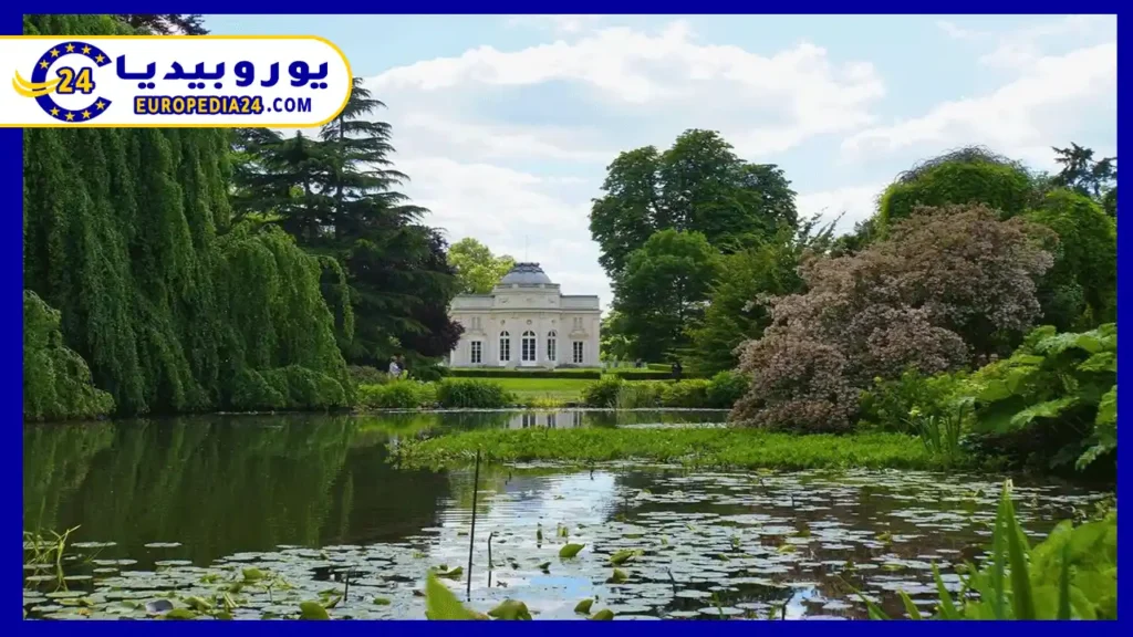Bois de Boulogne: One of the top natural destinations in France 2 Bois de Boulogne in France